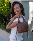 Sutton - leather handbag mood image street