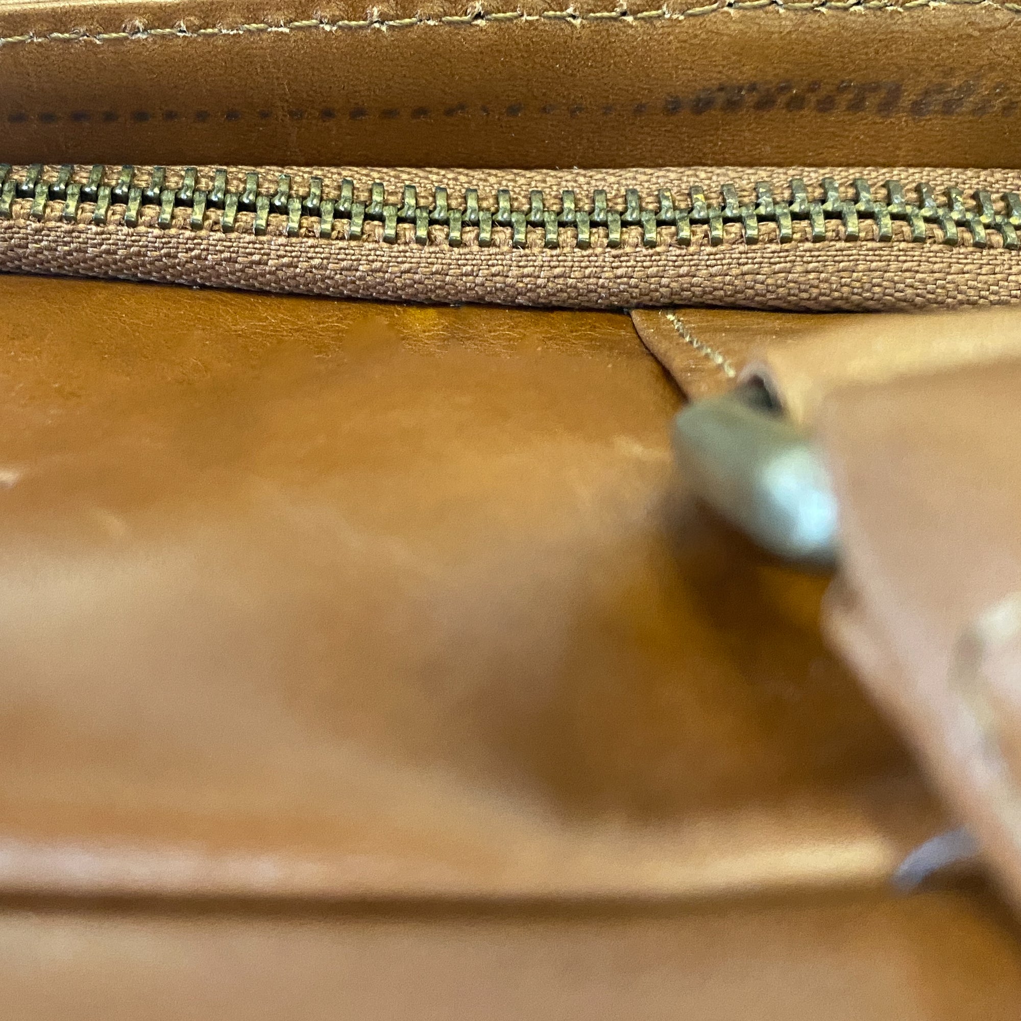 Supernova 15" | Vintage Sale | Waxy Tan - ZEMP Leathers