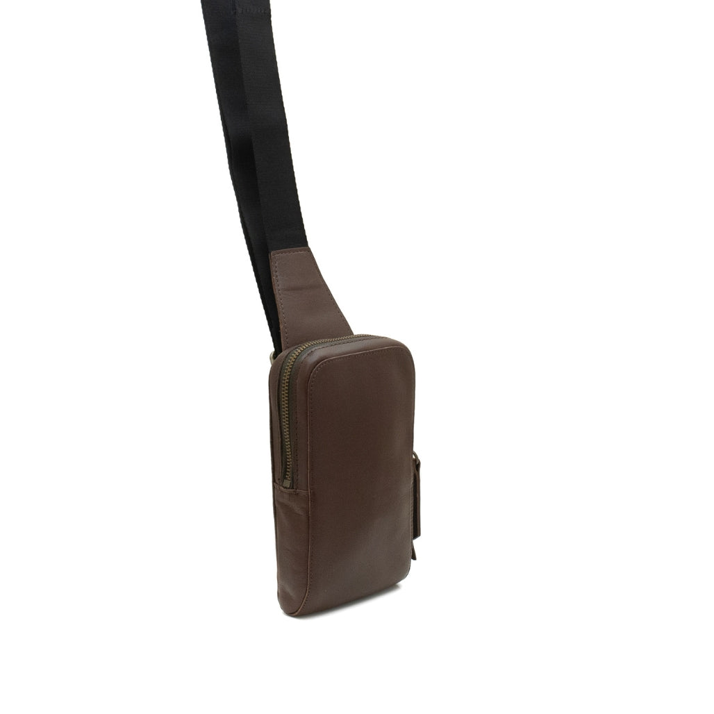 Lombard Street - crossbody leather bag side wb