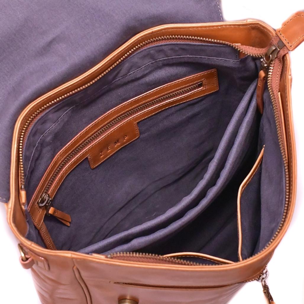 Munich 13" - backpack leather bag inside