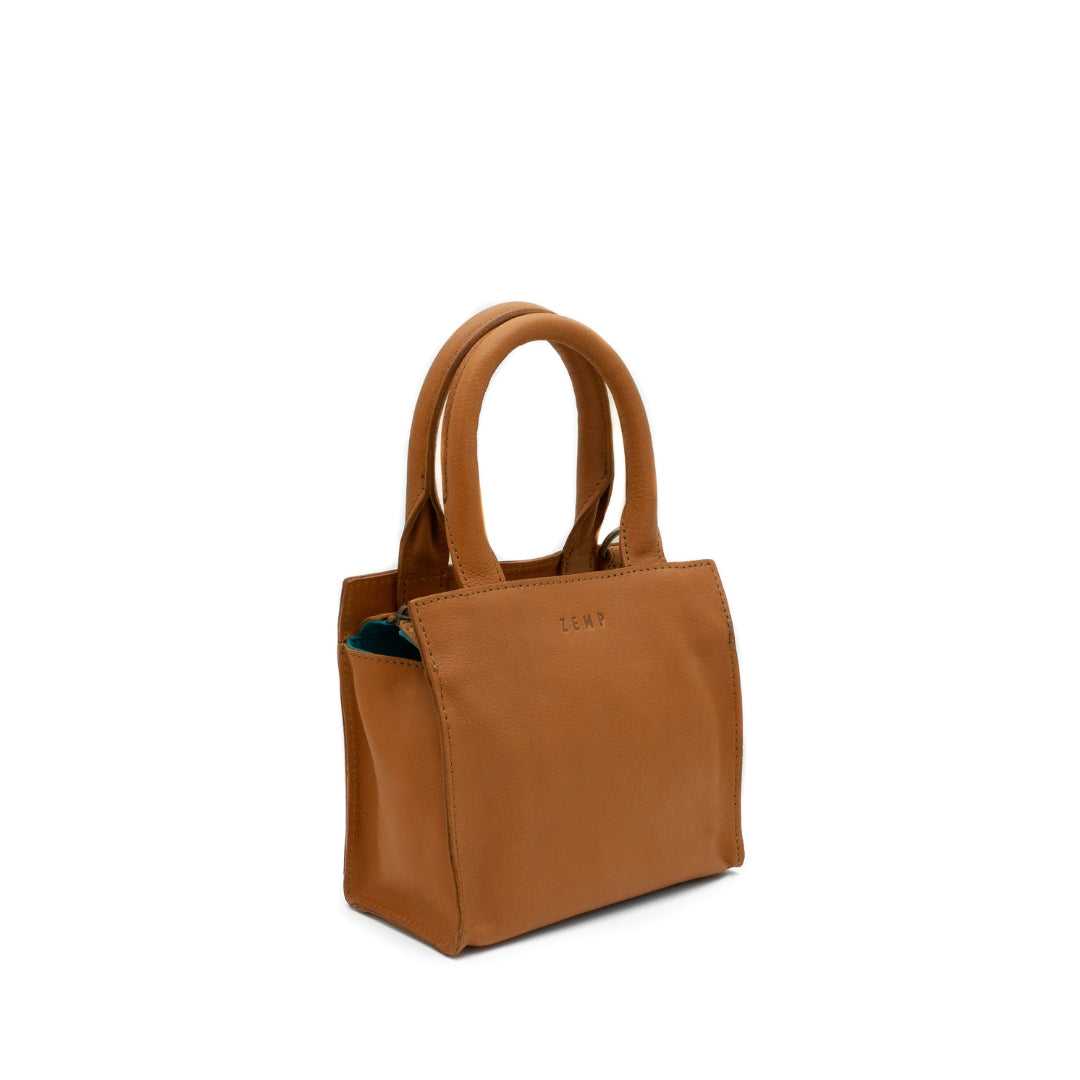 Sutton - leather handbag back side wc